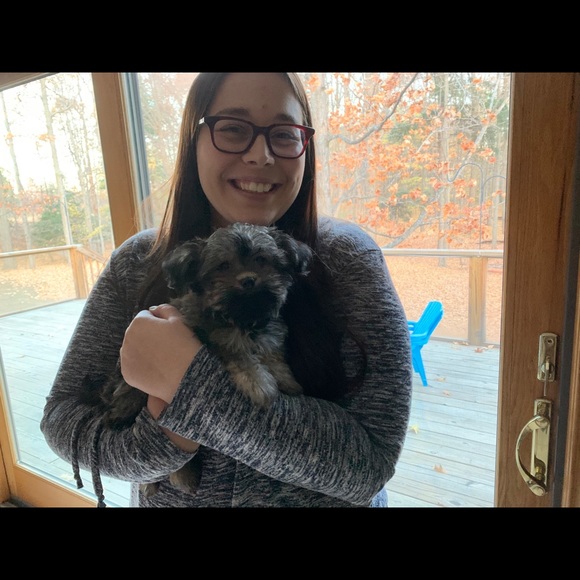 Meet your Posher, Kelsey - Picture 1 of 1